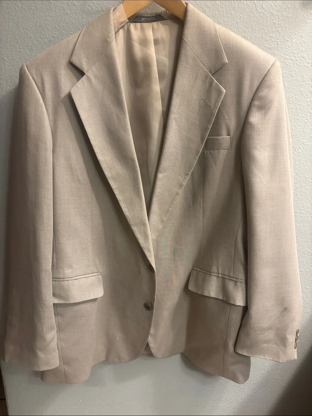Haggar Light Beige Men's Two-Piece Suit